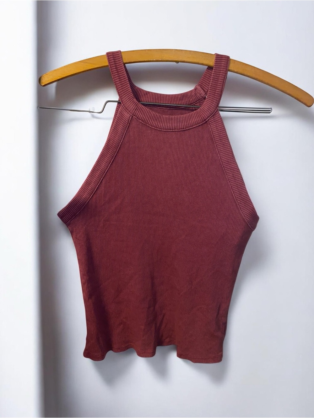 American Eagle Soft & Sexy Ribbed Halter Tank Top L Large Maroon Rust